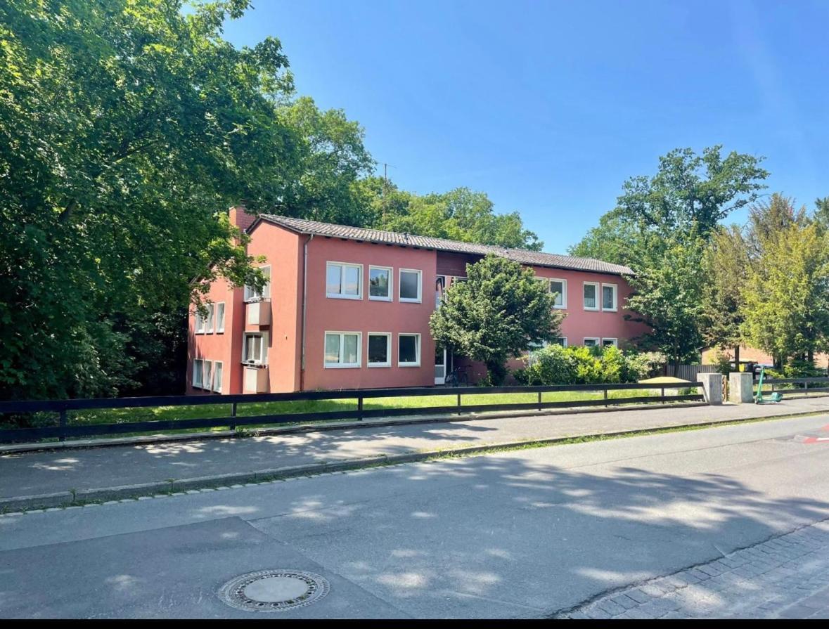 Kompaktes Apartment In Ruhiger Lage 볼프스부르크 외부 사진